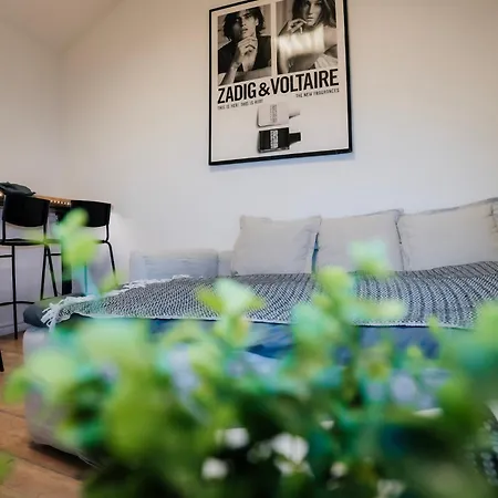 Ferien-, Freizeit- & Sportunterkunft In Apartment *